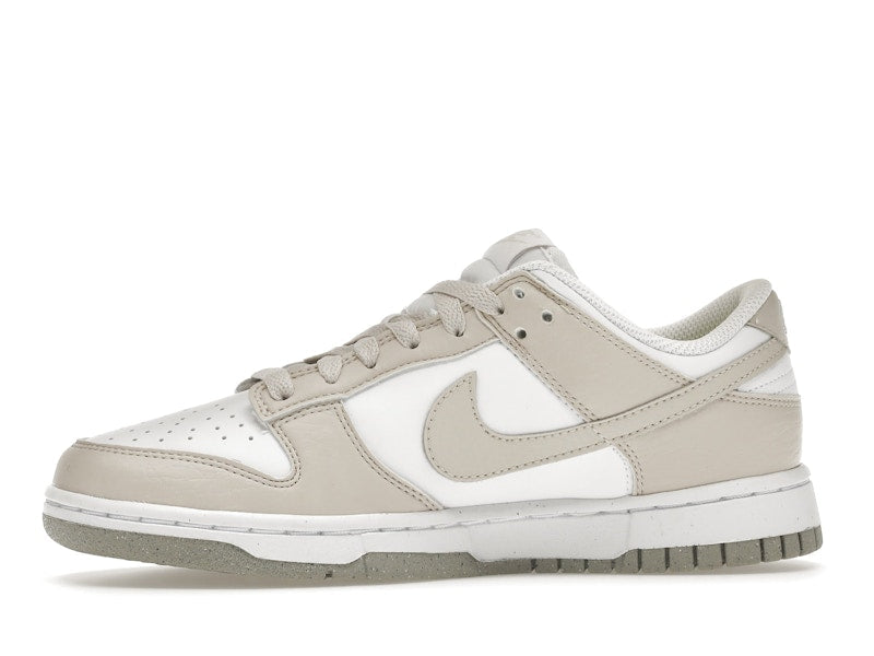 Nike Dunk Low Next Nature White Light Orewood Brown (Women's), vista a 360 gradi 18 di 36