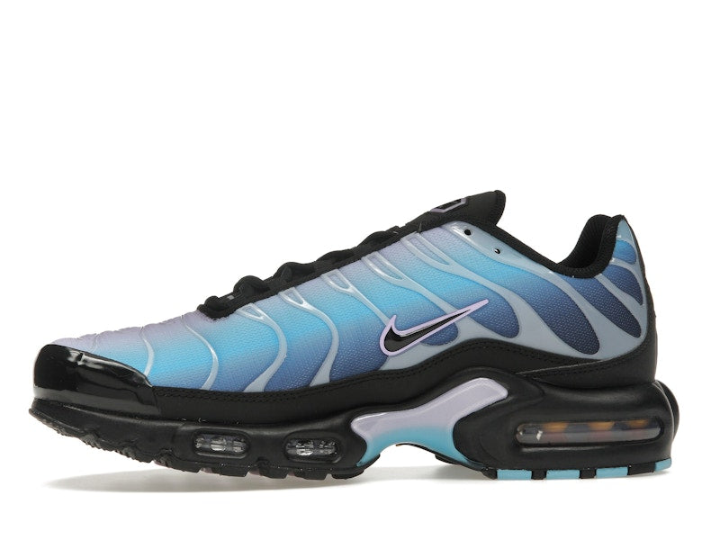 Nike Air Max Plus Black Hydrangeas (Women's), vista a 360 gradi 18 di 36