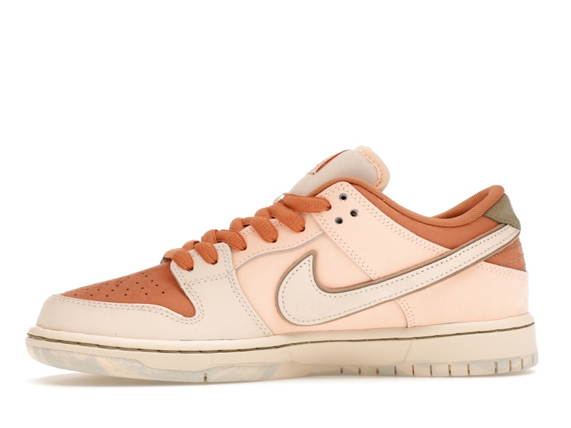 Nike SB Dunk Low Trocadéro Gardens - Amber Brown/Guava Ice/Crimson Tint/Hemp/Neutral Olive/Pale Ivory - FV5926-200 - 18