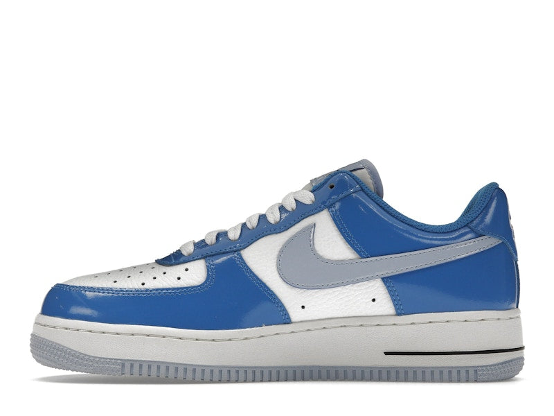 Nike Air Force 1 Low Blue Patent (Women's), vista a 360 gradi 19 di 36
