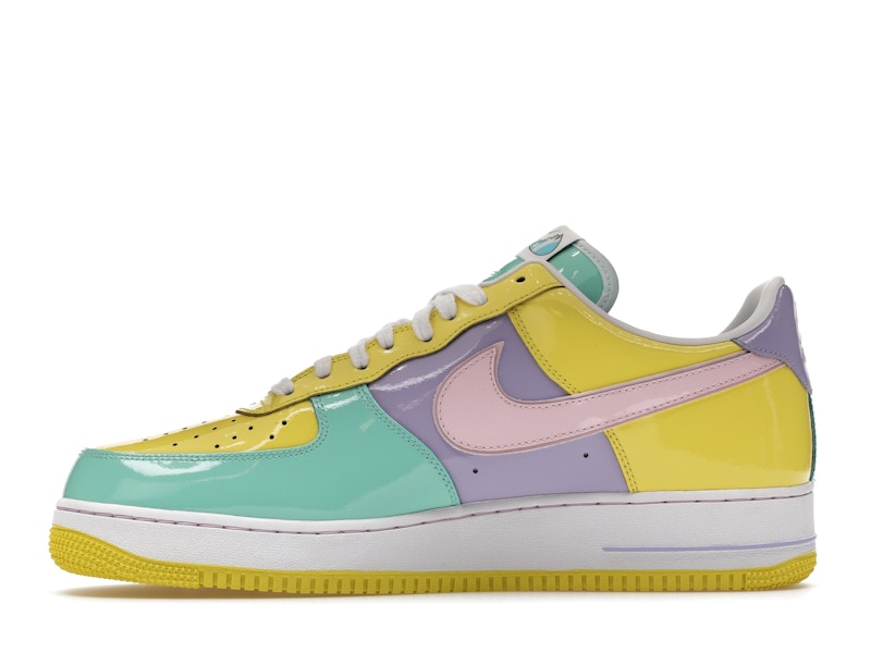 Nike Air Force 1 Low Easter (2026), vista a 360 gradi 19 di 36