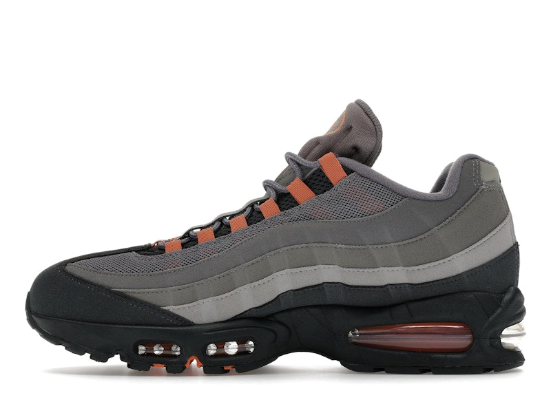 Nike Air Max 95 OG Big Bubble Hot Curry, vista a 360 gradi 19 di 36