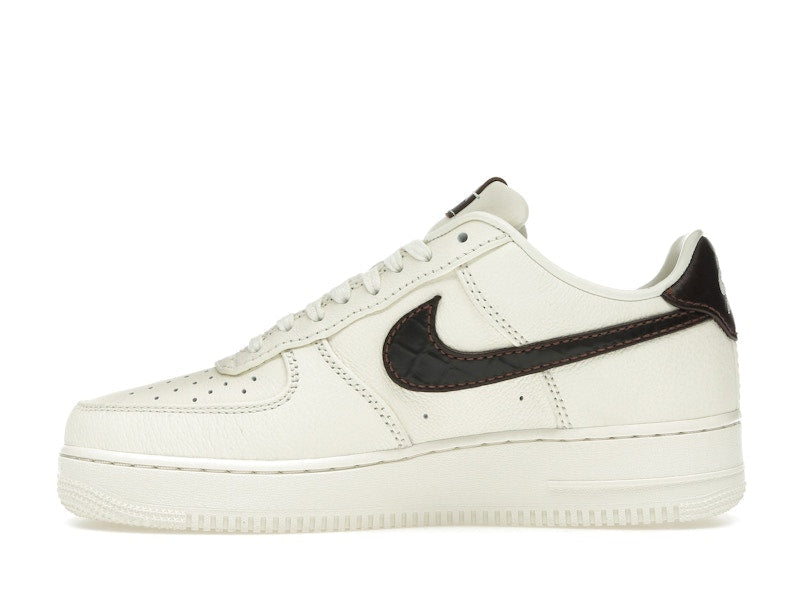 Nike Air Force 1 Low '07 Soft Pearl Brown Croc, vista a 360 gradi 19 di 36