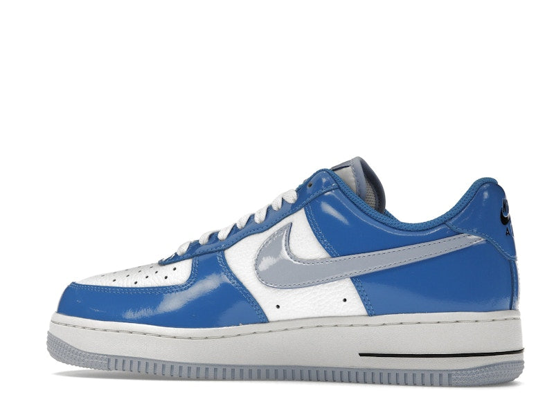 Nike Air Force 1 Low Blue Patent (Women's), vista a 360 gradi 21 di 36