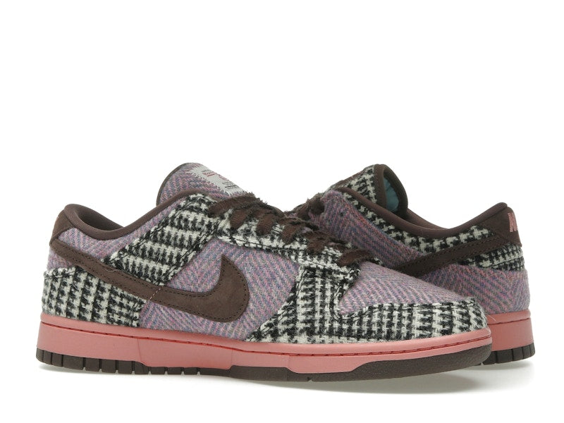 Nike Dunk Low Harris Tweed Purple Pink (Women's), vista a 360 gradi 21 di 36