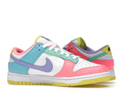 Nike Dunk Low SE Easter Candy (Women's), vista a 360 gradi 21 di 36