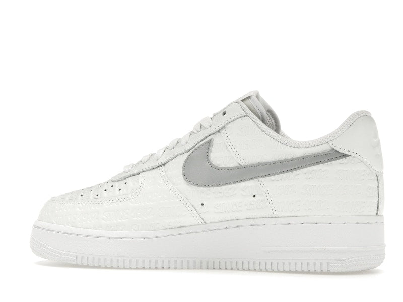 Air Force 1 Low Since 1982 (Women's), vista a 360 gradi 21 di 36