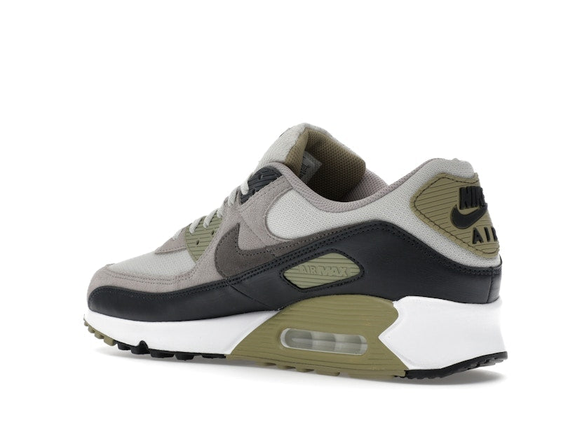 Nike Air Max 90 Light Bone Neutral Olive, vista a 360 gradi 23 di 36