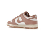 Nike Dunk Low Rose Whisper Gold Mini Swoosh (Women's), vista a 360 gradi 23 di 36