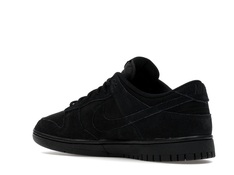 Nike Dunk Low SE Triple Black, vista a 360 gradi 23 di 36
