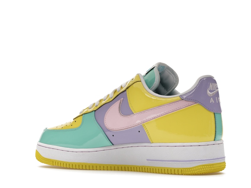 Nike Air Force 1 Low Easter (2026), vista a 360 gradi 23 di 36