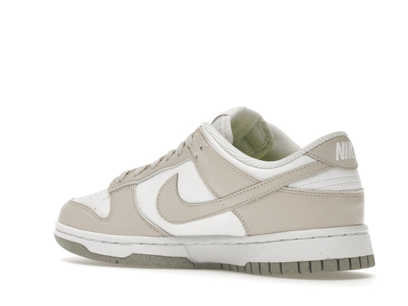 Nike Dunk Low Next Nature White Light Orewood Brown (Women's), vista a 360 gradi 23 di 36