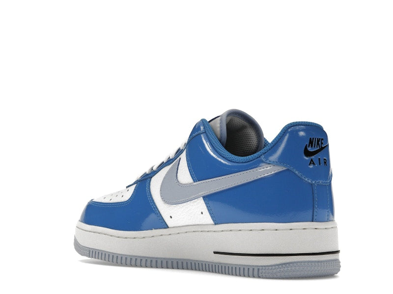 Nike Air Force 1 Low Blue Patent (Women's), vista a 360 gradi 24 di 36