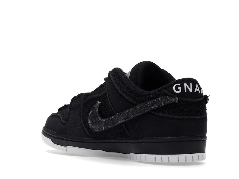 Nike Sb Dunk Low Gnarhunters - Black/Black/White - DH7756-010 - 24