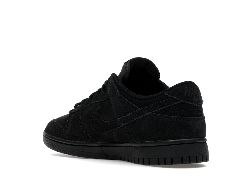 Nike Dunk Low SE Triple Black, vista a 360 gradi 24 di 36