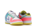 Nike Dunk Low SE Easter Candy (Women's), vista a 360 gradi 25 di 36
