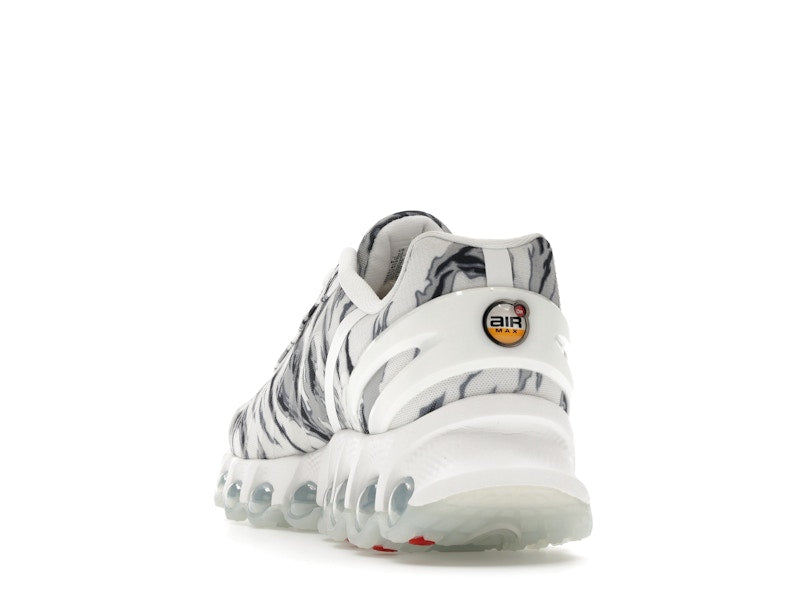 Nike Air Max Dn8 Premium Summit White Cool Grey, vista a 360 gradi 26 di 36