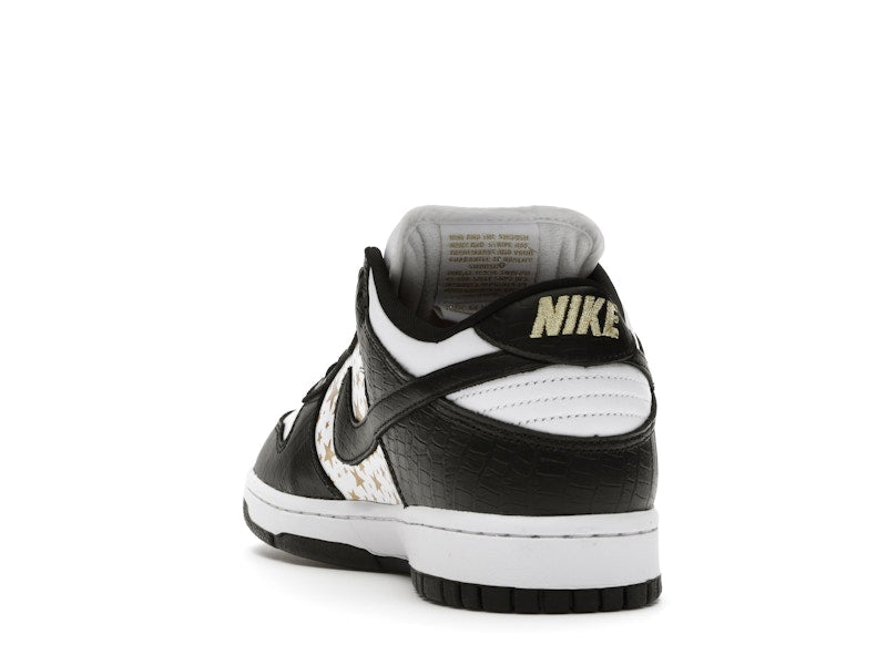 Nike SB Dunk Low Supreme Black, vista a 360 gradi 26 di 36