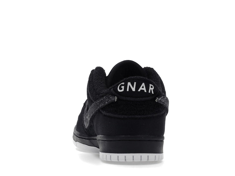 Nike Sb Dunk Low Gnarhunters - Black/Black/White - DH7756-010 - 27