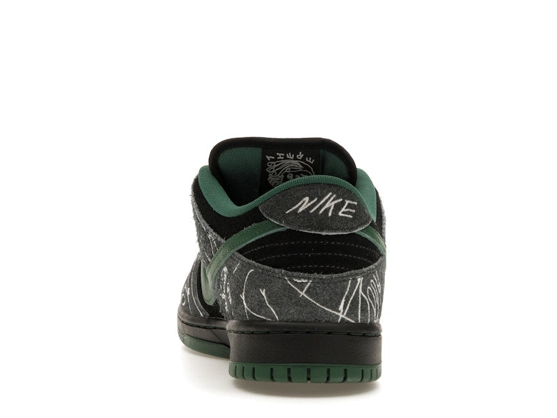 Nike SB Dunk Low There Skateboards, vista a 360 gradi 27 di 36