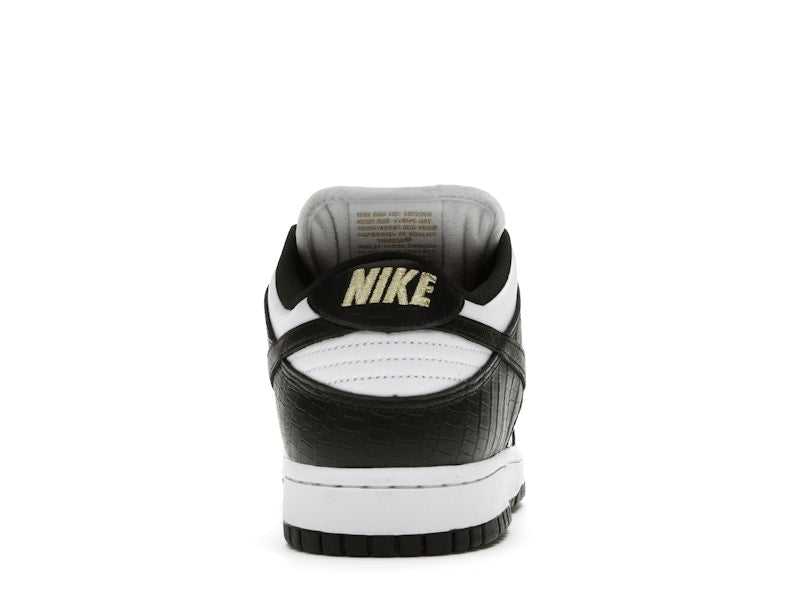 Nike SB Dunk Low Supreme Black, vista a 360 gradi 28 di 36