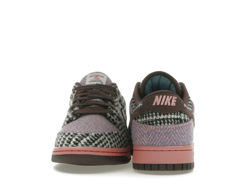 Nike Dunk Low Harris Tweed Purple Pink (Women's), vista a 360 gradi 28 di 36