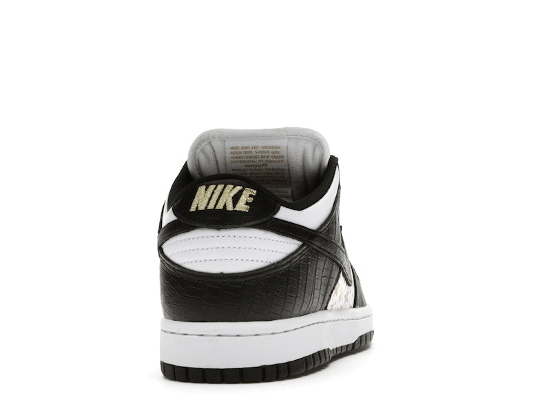 Nike SB Dunk Low Supreme Black, vista a 360 gradi 29 di 36
