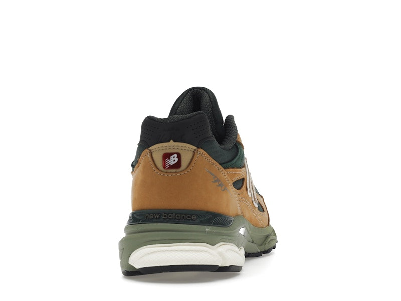 New Balance 990v3 MiUSA Tan Green, vista a 360 gradi 29 di 36