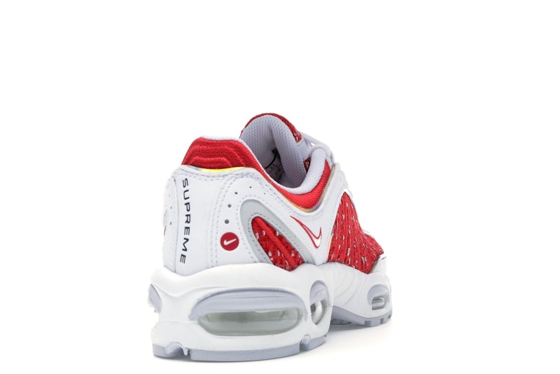 Nike Air Max Tailwind 4 Supreme White, vista a 360 gradi 30 di 36