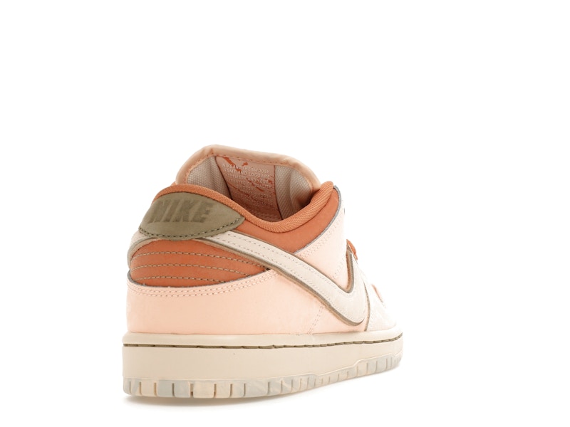 Nike SB Dunk Low Trocadéro Gardens - Amber Brown/Guava Ice/Crimson Tint/Hemp/Neutral Olive/Pale Ivory - FV5926-200 - 30