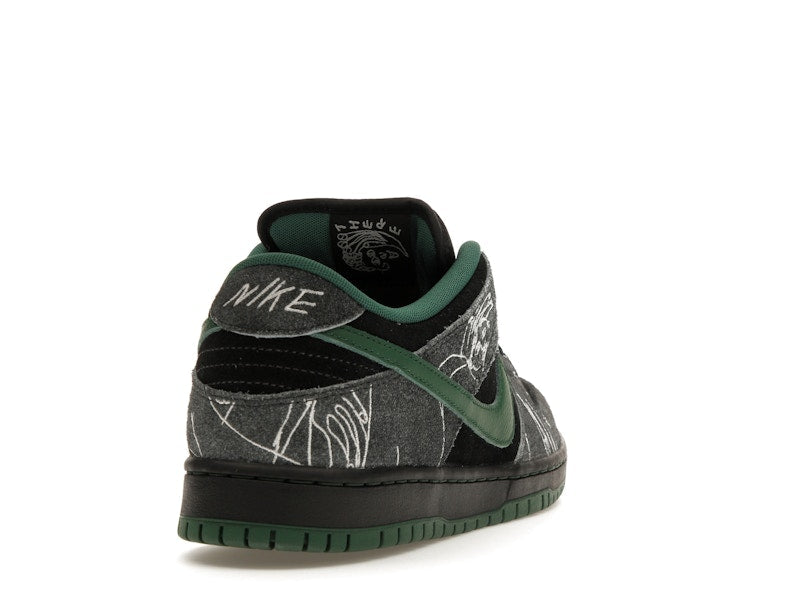 Nike SB Dunk Low There Skateboards, vista a 360 gradi 30 di 36