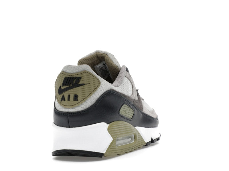 Nike Air Max 90 Light Bone Neutral Olive, vista a 360 gradi 30 di 36