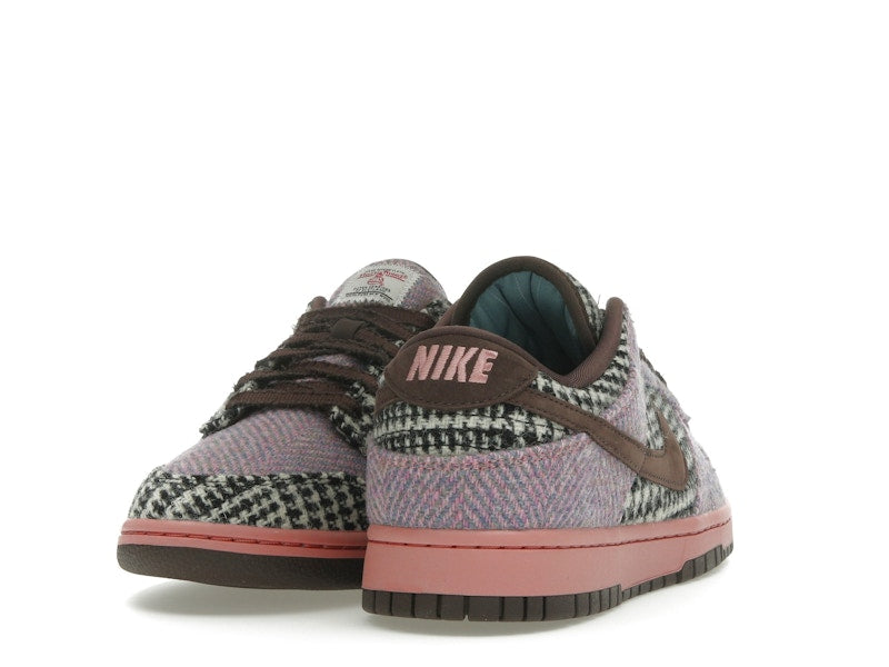 Nike Dunk Low Harris Tweed Purple Pink (Women's), vista a 360 gradi 30 di 36