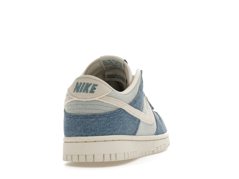 Nike Dunk Low Smokey Blue Denim (Women's), vista a 360 gradi 30 di 36