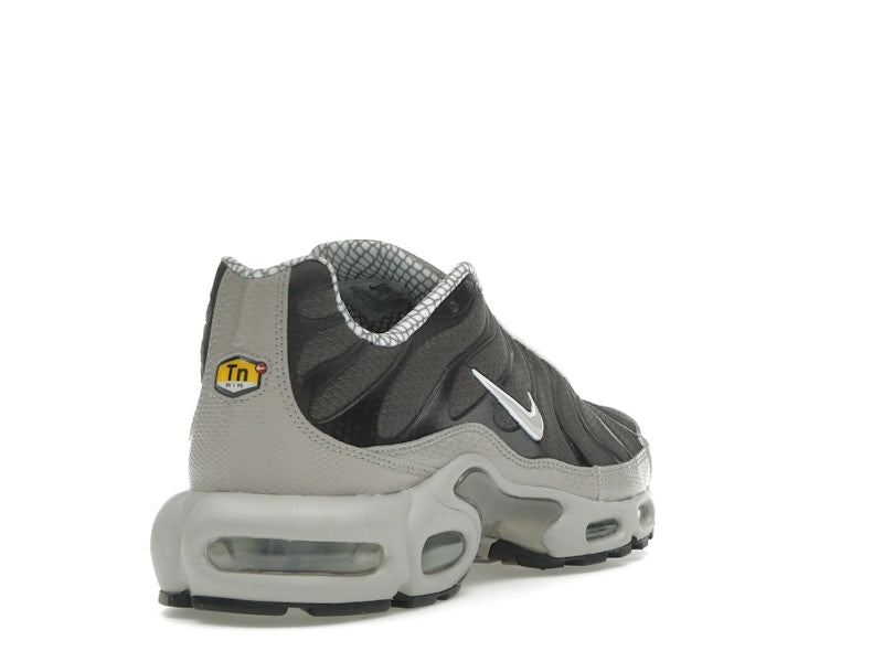 Nike Air Max Plus Year Of The Snake - Cave Stone/Summit White/Metallic Pewter/Vast Grey - IB7679-200 - 31