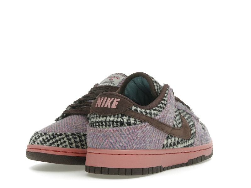 Nike Dunk Low Harris Tweed Purple Pink (Women's), vista a 360 gradi 31 di 36