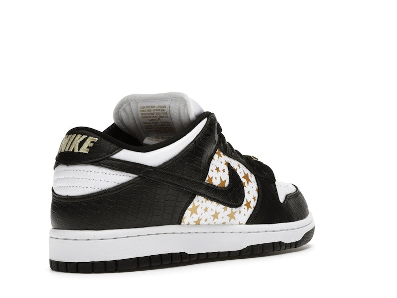 Nike SB Dunk Low Supreme Black, vista a 360 gradi 32 di 36