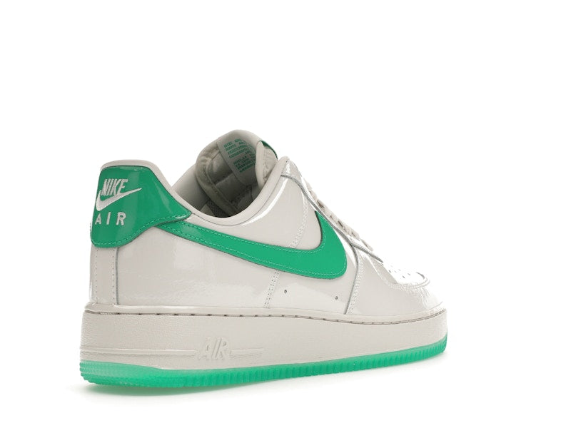 Nike Air Force 1 Low '07 Patent Platinum Tint Stadium Green, vista a 360 gradi 32 di 36