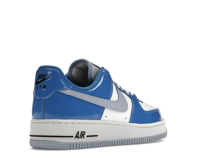 Nike Air Force 1 Low Blue Patent (Women's), vista a 360 gradi 32 di 36