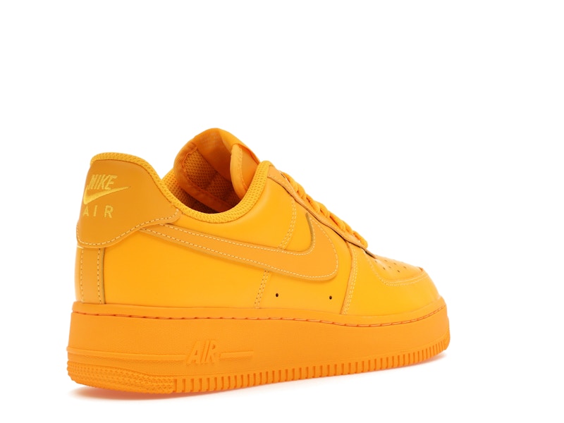 Nike Air Force 1 Low '07 Laser Orange (Women's), vista a 360 gradi 32 di 36