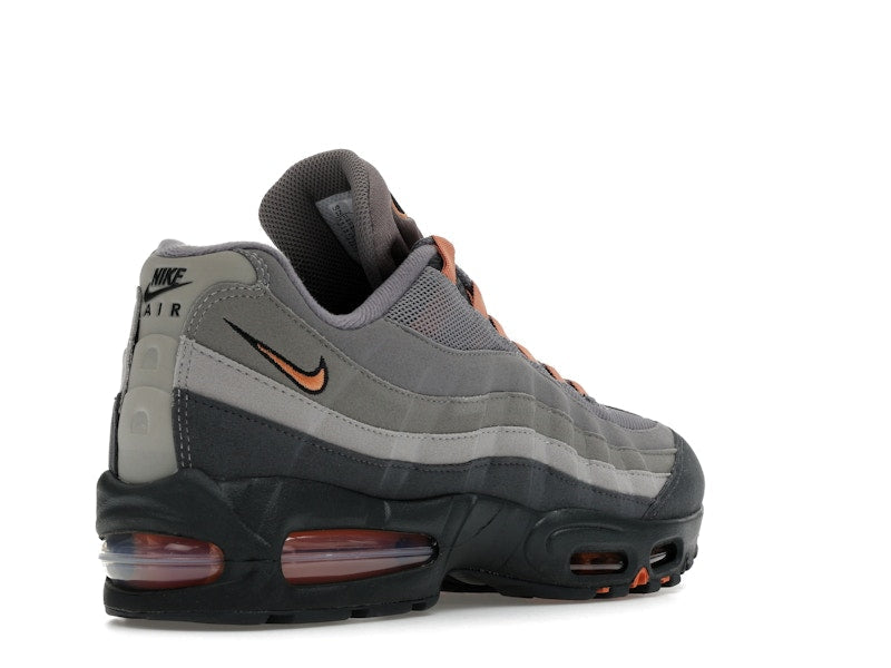 Nike Air Max 95 OG Big Bubble Hot Curry, vista a 360 gradi 32 di 36