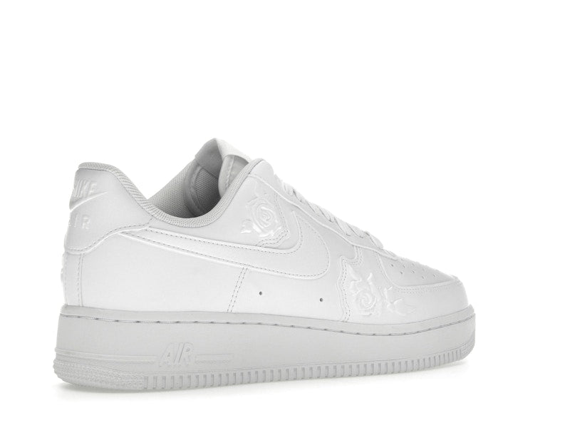 Nike Air Force 1 Low '07 White Roses (Women's), vista a 360 gradi 33 di 36