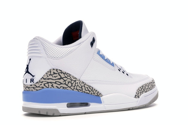 Air Jordan 3 Retro Unc (2020), vista a 360 gradi 33 di 36