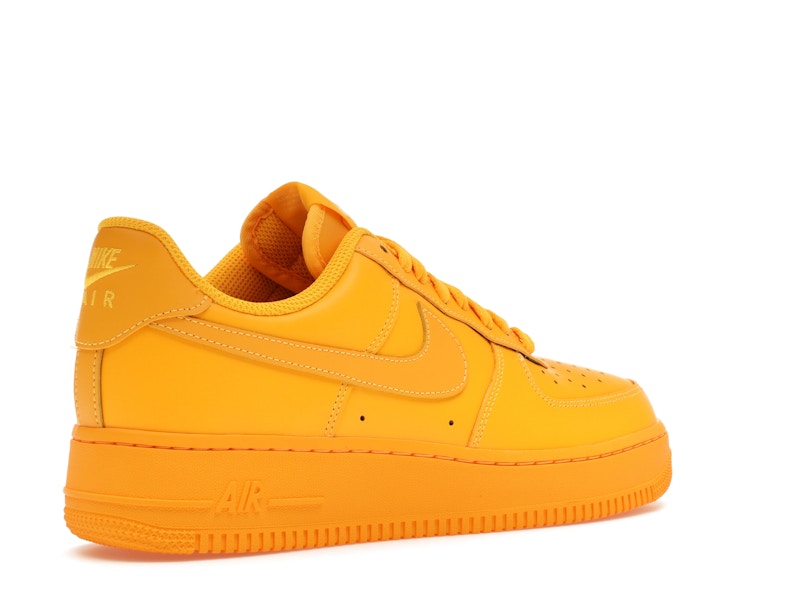 Nike Air Force 1 Low '07 Laser Orange (Women's), vista a 360 gradi 33 di 36