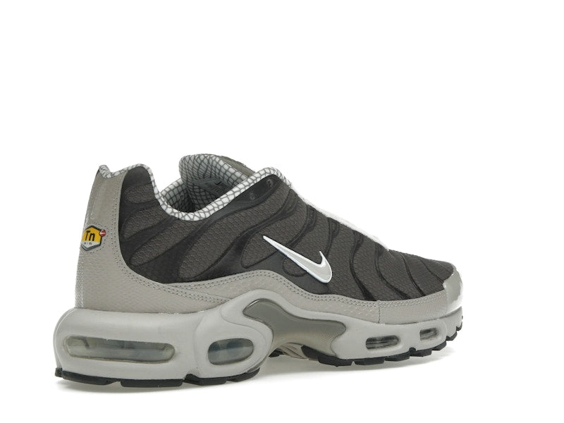 Nike Air Max Plus Year Of The Snake - Cave Stone/Summit White/Metallic Pewter/Vast Grey - IB7679-200 - 33