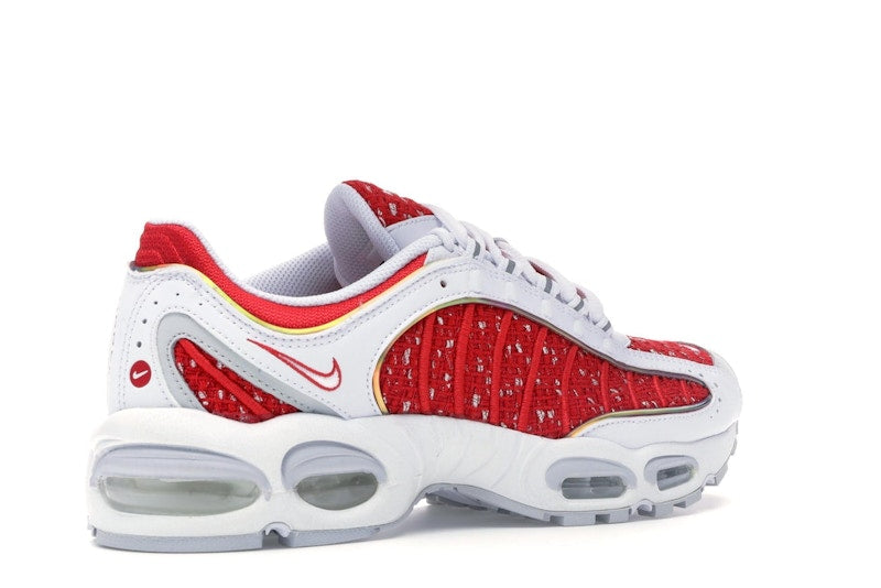Nike Air Max Tailwind 4 Supreme White, vista a 360 gradi 34 di 36