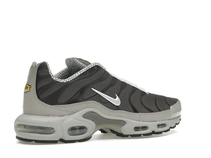 Nike Air Max Plus Year Of The Snake - Cave Stone/Summit White/Metallic Pewter/Vast Grey - IB7679-200 - 34
