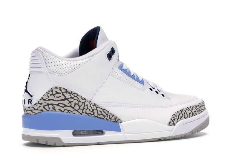 Air Jordan 3 Retro Unc (2020), vista a 360 gradi 34 di 36