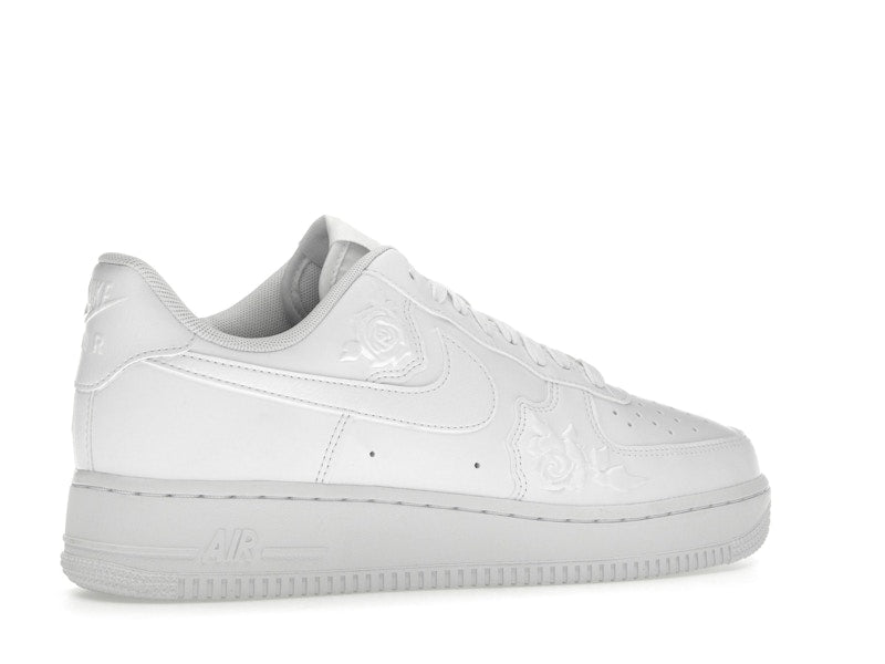 Nike Air Force 1 Low '07 White Roses (Women's), vista a 360 gradi 34 di 36
