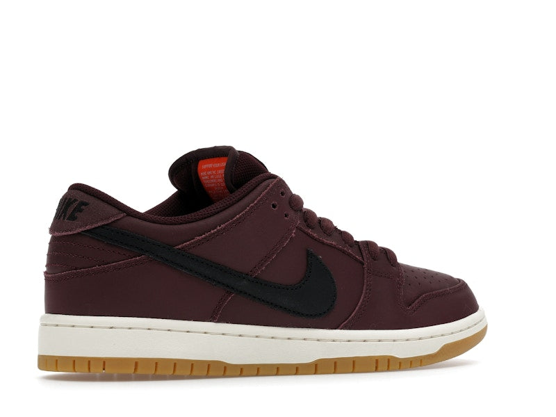 Nike Sb Dunk Low Pro Burgundy Crush - Burgundy Crush/Black/Mystic Dates/Sail/Gum Light Brown/Safety Orange - IO2304-600 - 34